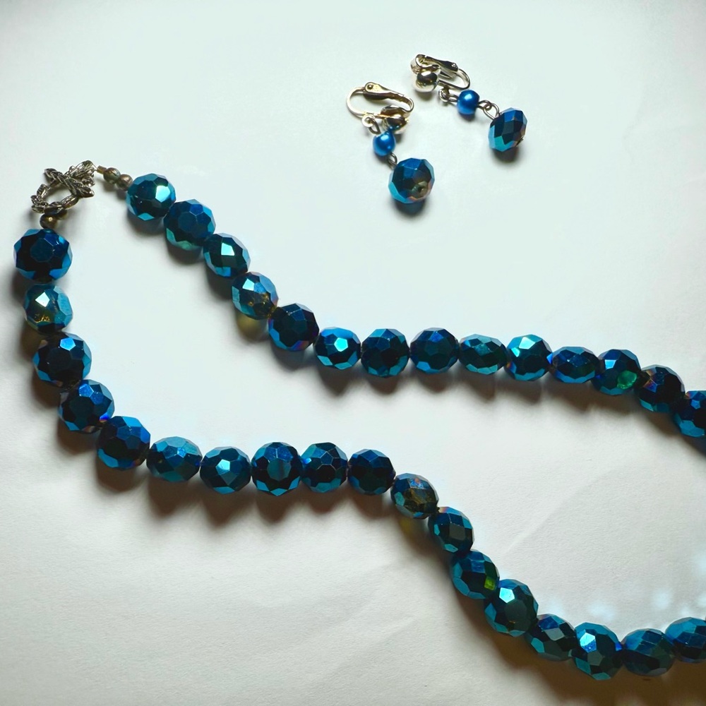 Elegant Blue Glass Beaded Necklace and Earring Set
